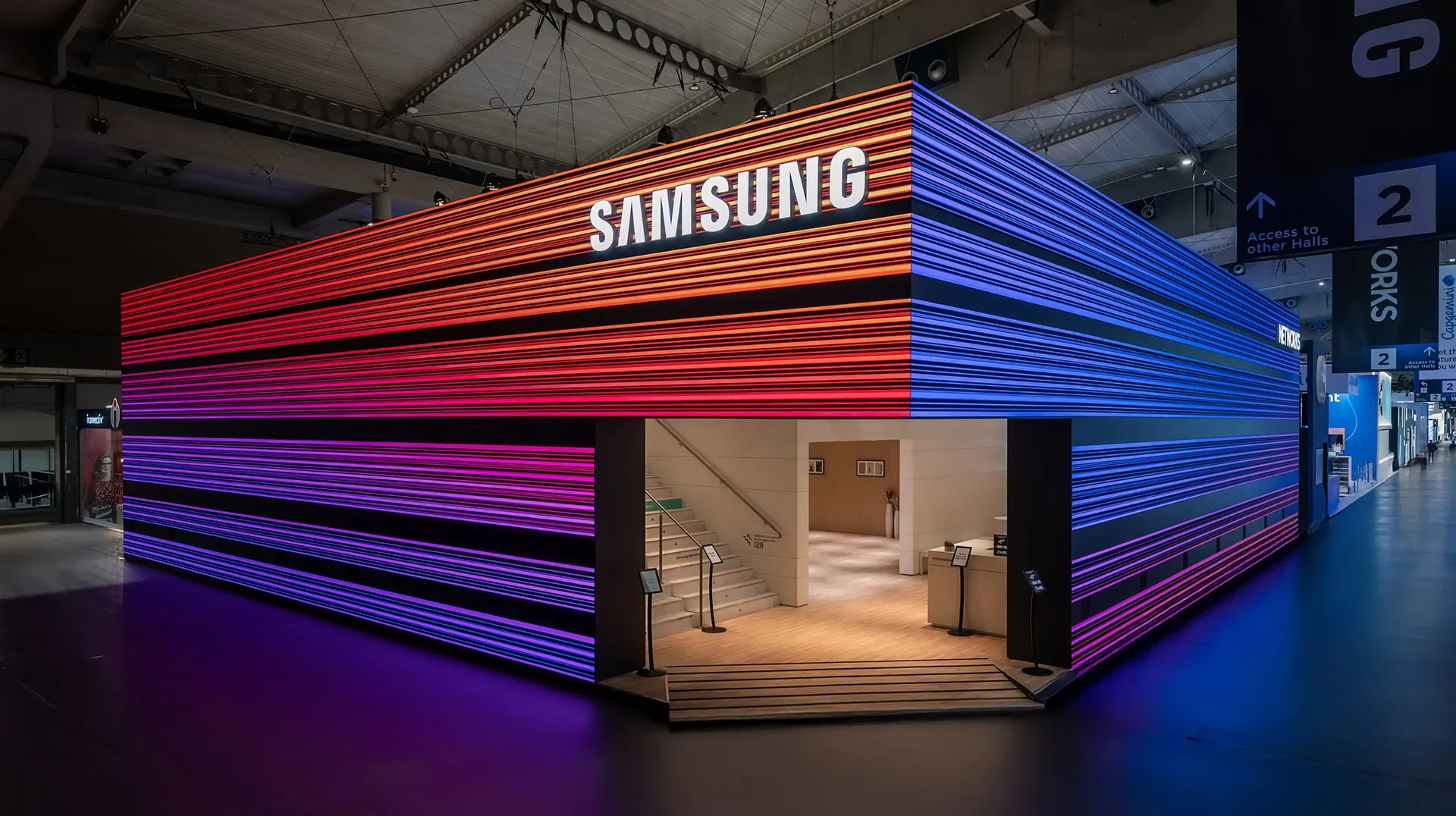 MWC Exhibition Samsung Networks 1