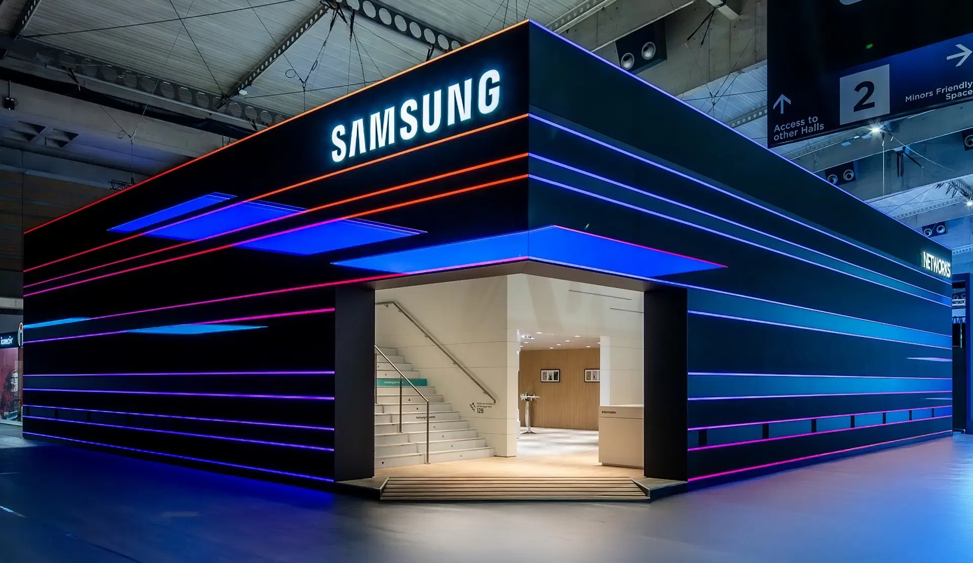 MWC Exhibition Samsung Networks 6