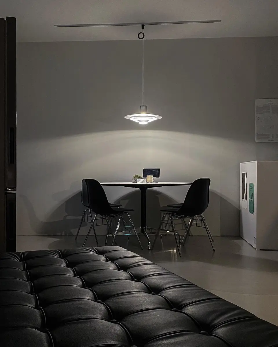 pragmatic studio office 12