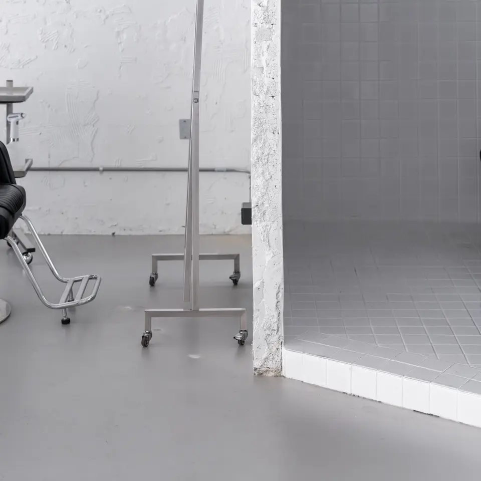 Life barber 12