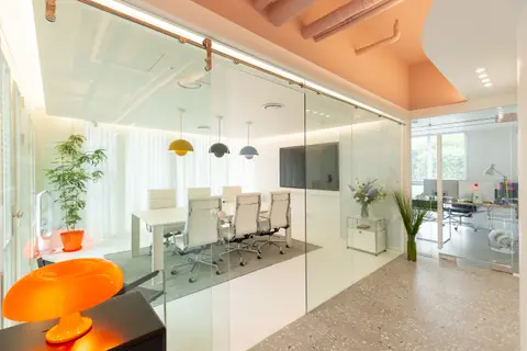 SHOWKET Office