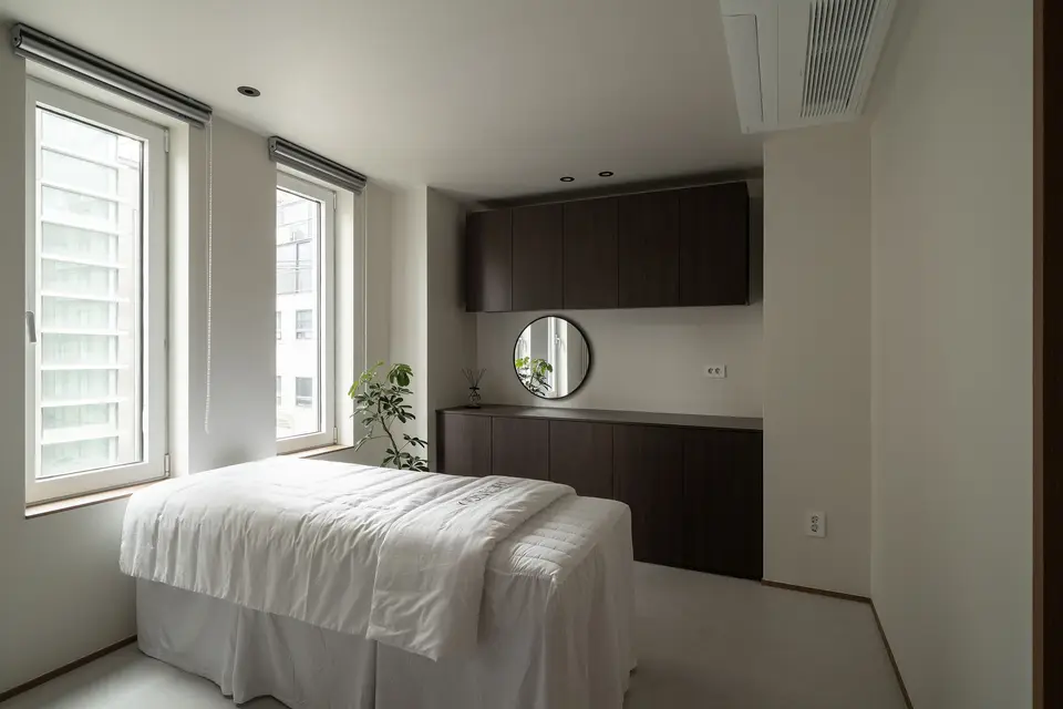 THE ANGD 20