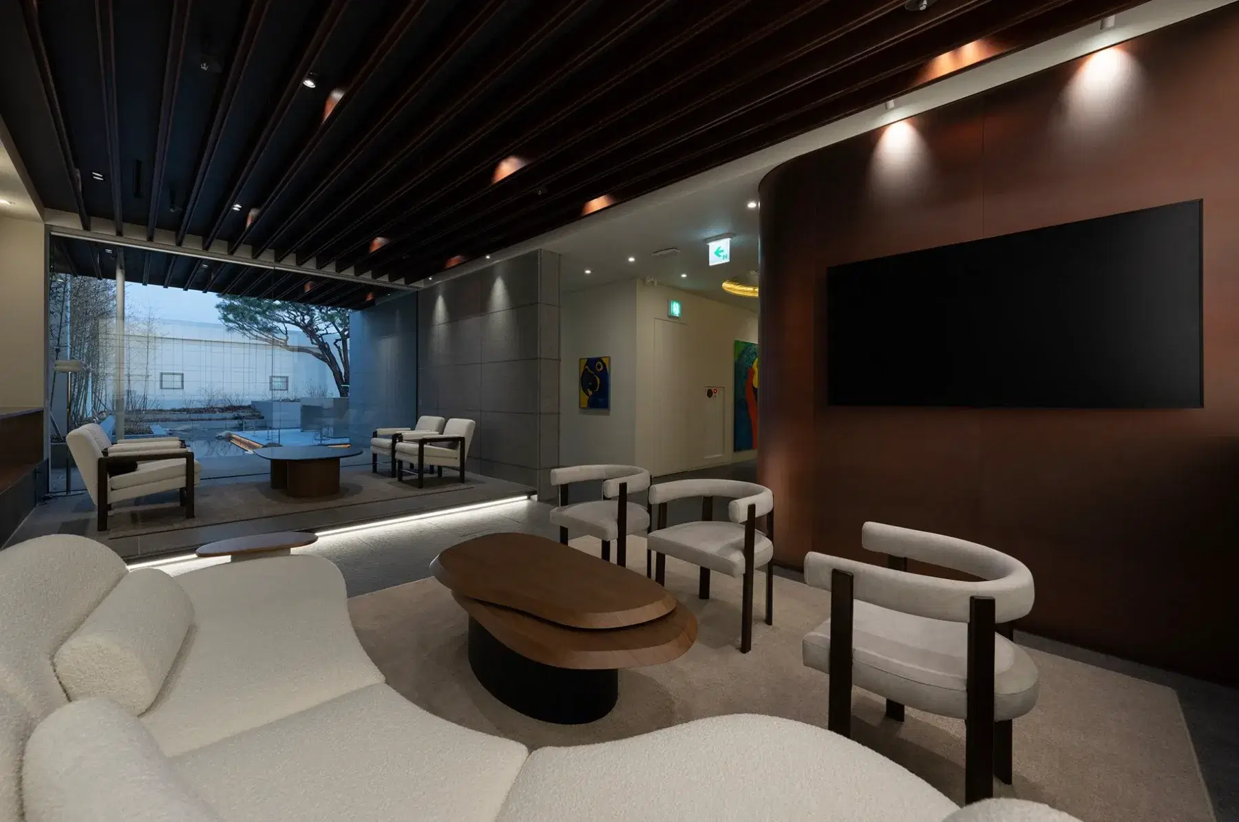 H. Hotel Gallery